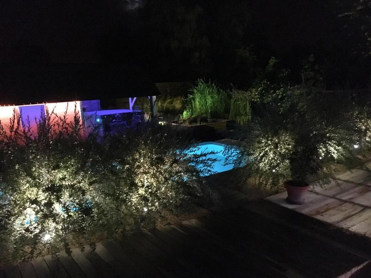 La Chambre du Chemin Vert : Spa Piscine Sauna Jodoigne Esterno foto
